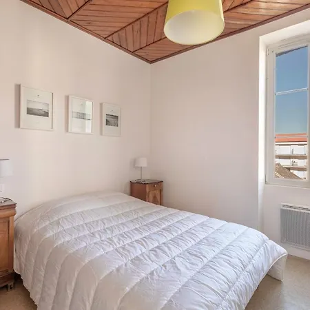 Demeure Familiale De Pour 12 Personnes بيت للعطل Préfailles