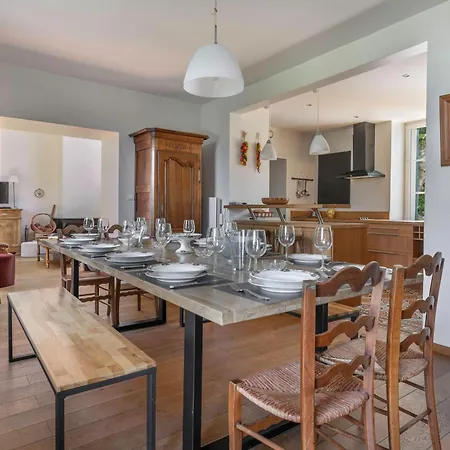 Demeure Familiale De Pour 12 Personnes Nyaraló *